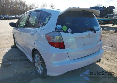 2010 Honda Fit Sport z USA, uszkodzony, nr VIN JHMGE8G43AC032513